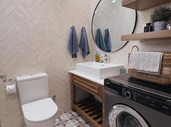 Poseidon's Limnaria *