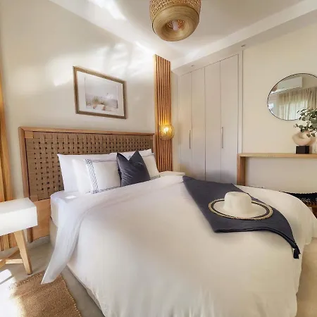 Poseidon's Limnaria Apartment *