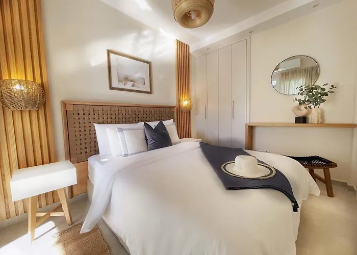 Poseidon's Limnaria アパート *