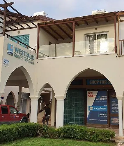 Poseidon's Limnaria * パ フォス